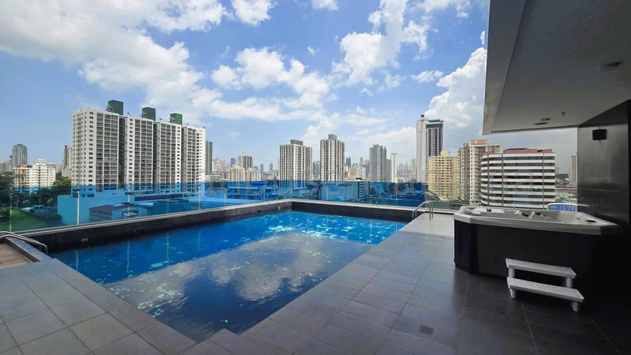 Vendo Apartamento de 129 m² en PH Loma Vista Tower, Vía España 27-1421GG