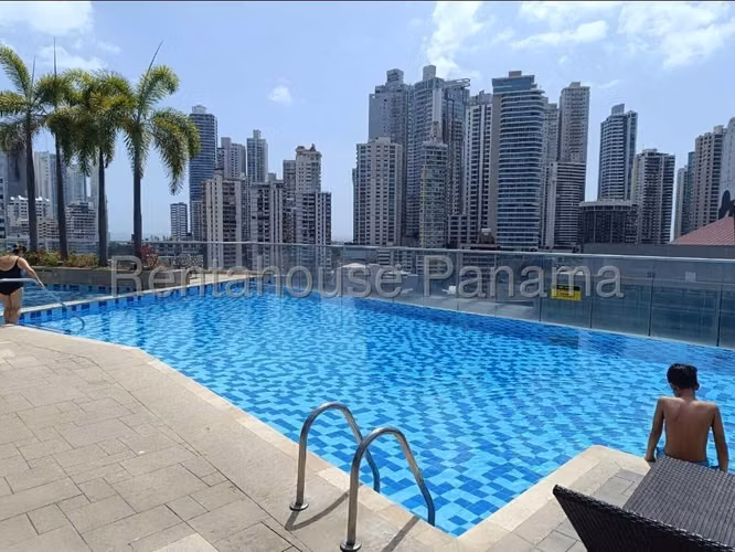 Apartament en Venta en Avenida Balboa YDU