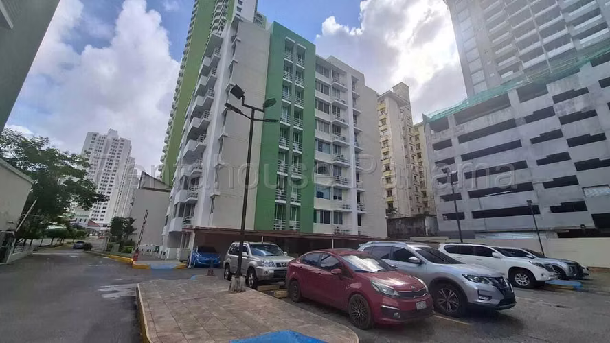 Se Vende Apartamento en Condado del Rey YDU - Imagen 3