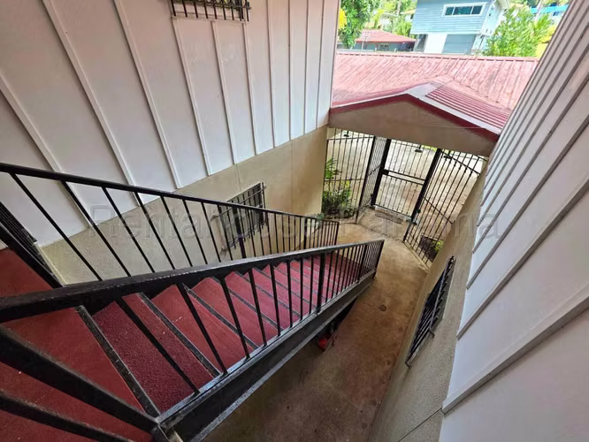 Se Vende Apartamento en Clayton YDU