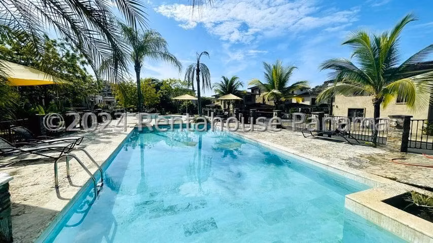 Vendo Casa en Clayton LC24-8806 - Imagen 13