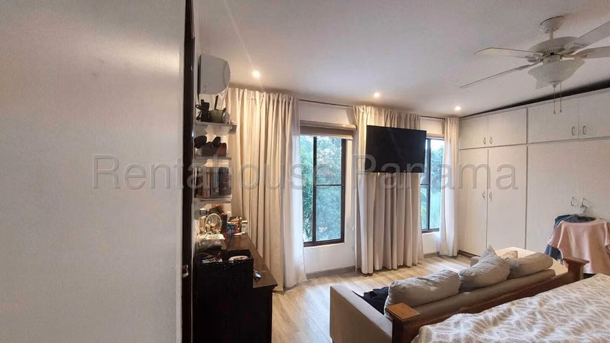 Vendo Casa en Diablo LC26-1936
