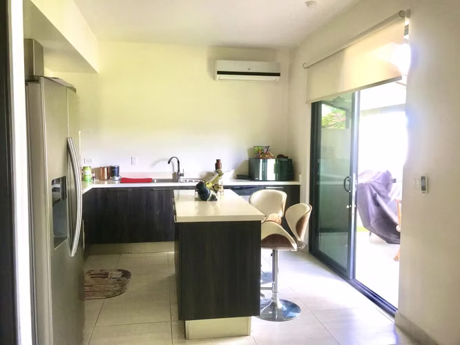 Hermosa Casa en Esquina con Amplio Jardín en Panama Pacifico 25*2828Mfk - Imagen 6