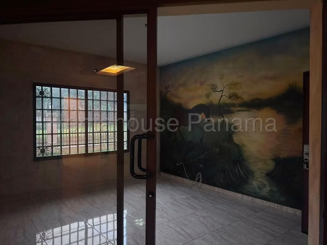 Se Vende Casa en Chitré MDV27-1906 - Imagen 6
