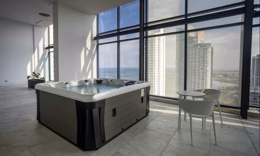 Apartamento en Bella Vista cerca de Avenida Balboa 123m² | con balcón y vista al mar - Imagen 12