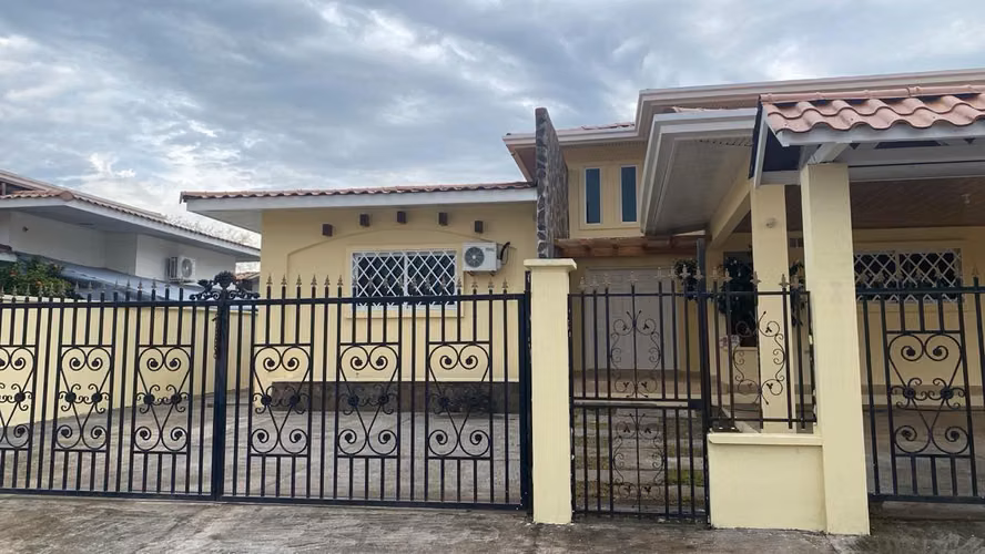 Se alquila amplia casa David  sin muebles 1.300 - Imagen 19