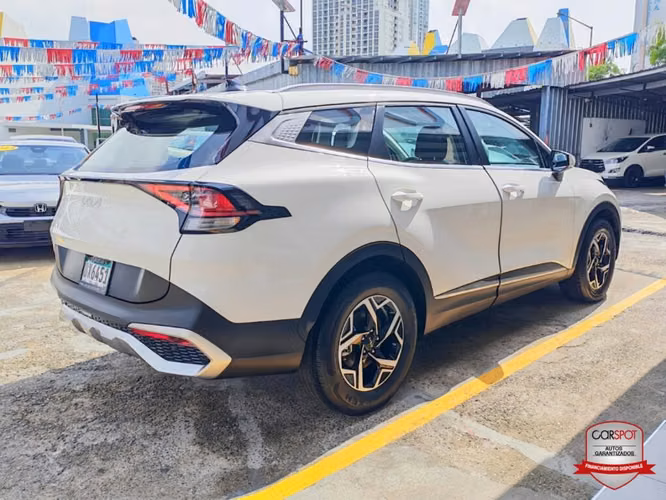Kia Sportage 2024 Automática BX6451 - Imagen 4