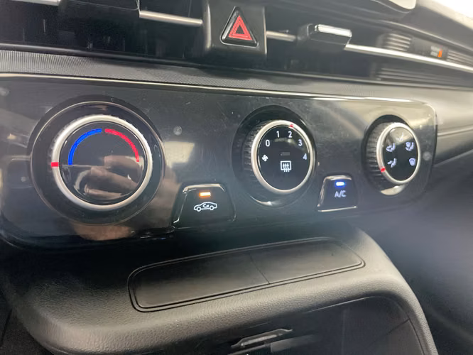 HYUNDAI ACCENT - 2026 - ACAXX - Automarket - Imagen 9