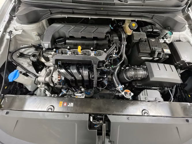 HYUNDAI ACCENT - 2026 - ACAXX - Automarket - Imagen 3