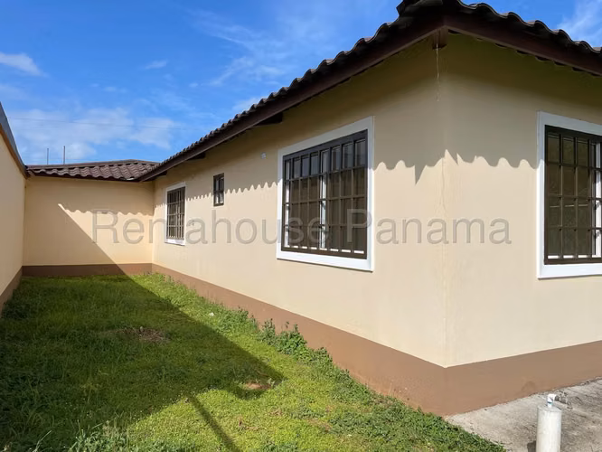 VENTA DE CASA EN CHORRERA ABS - Imagen 17
