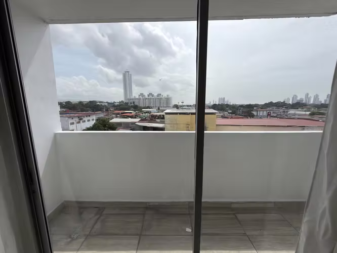 ALQUILO APARTAMENTO EN VIA ESPAÑA, 2 RECAMARAS, SOLO AIRES ACONDICIONADO, 70M2. - Imagen 2