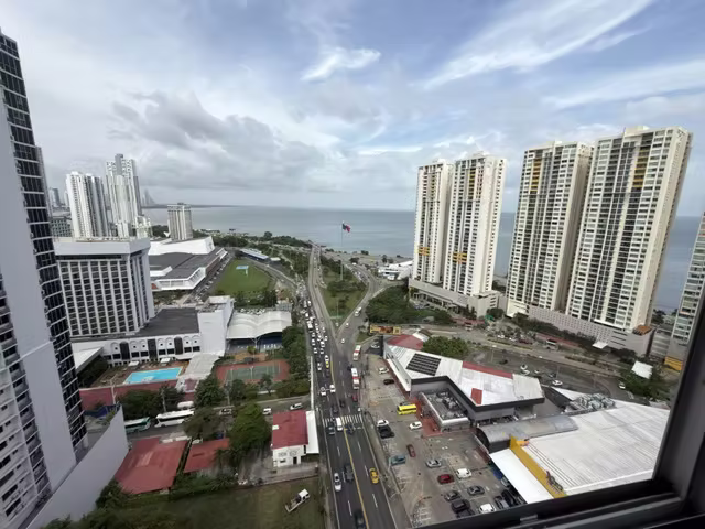 ALQUILO APARTAMENTO AMOBLADO, SAN FRANCISCO, 2 RECAMARAS, 110M2. - Imagen 9