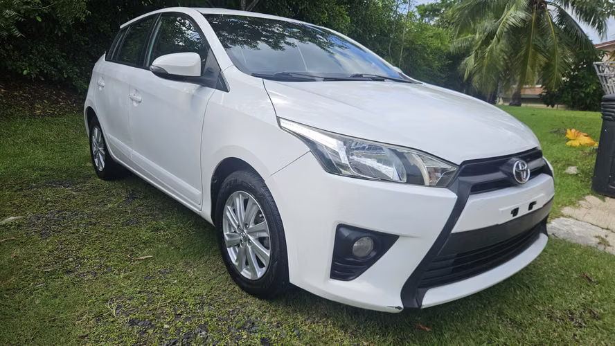 TOYOTA YARIS HATCHBACK 2017 AUTOMATICO - Imagen 2