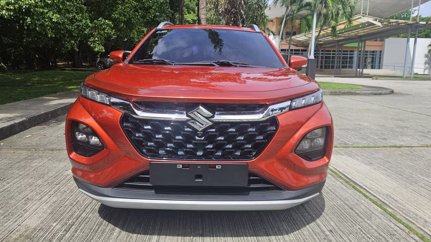 SUZUKI FRONX 2024 SOLO OCHO MIL KMS, SEMINUEVO
