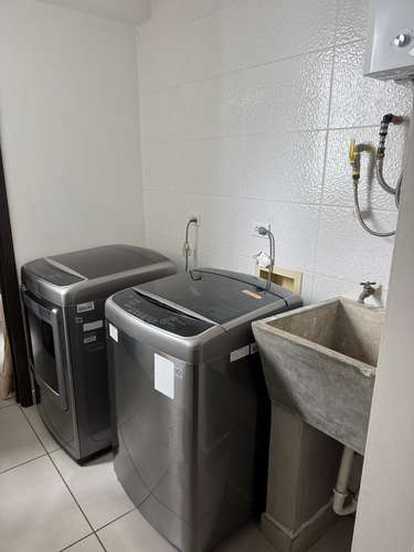 VENDO APARTAMENTO DE LUJO - PISO 24  ENTRANDO A CONDADO DEL REY