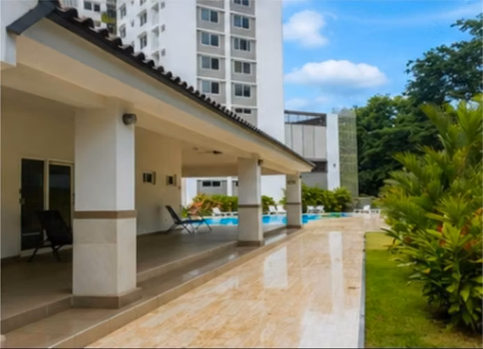 Alquilo apartamentos PH Peninsula Norte Paseo del Norte - Imagen 3