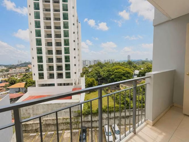 Altos de La Colina, 2 rec, balcón, piscina - Imagen 3