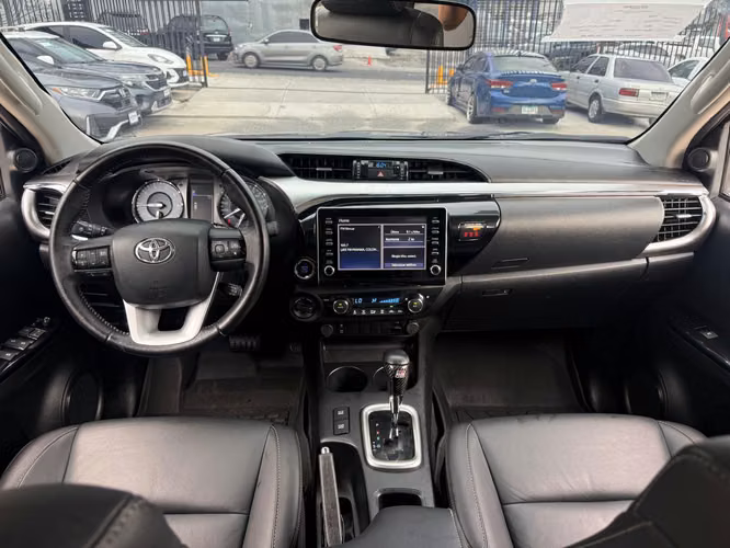 Toyota Hilux 2021 - Imagen 9