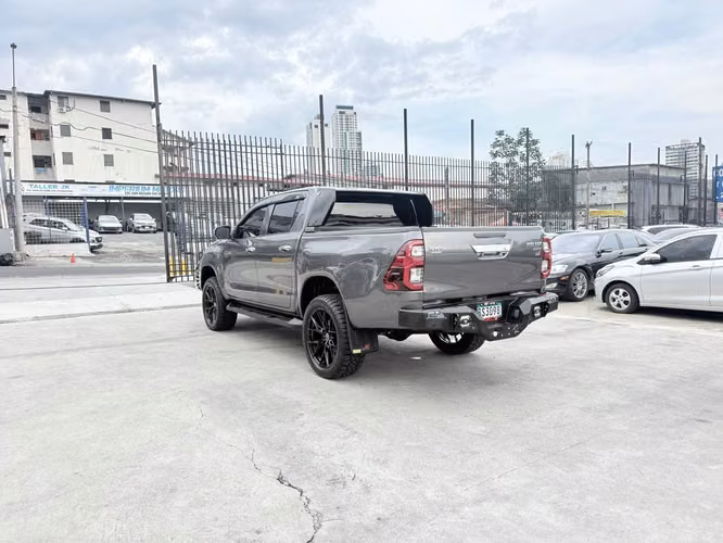 Toyota Hilux 2021 - Imagen 4