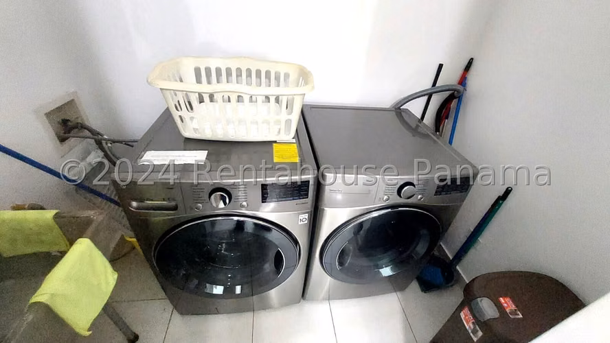Apartamento Amoblado en Venta en El Cangrejo YDU - Imagen 13