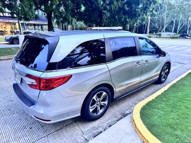 Honda Odyssey 2020 - Imagen 3
