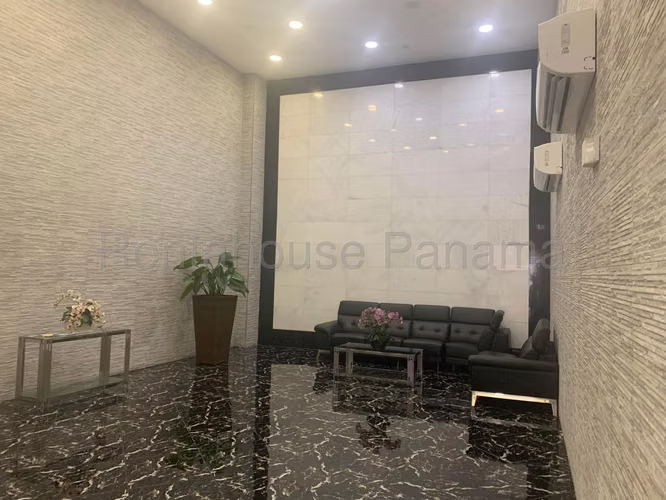 Apartamento En Venta En El Carmen YDU