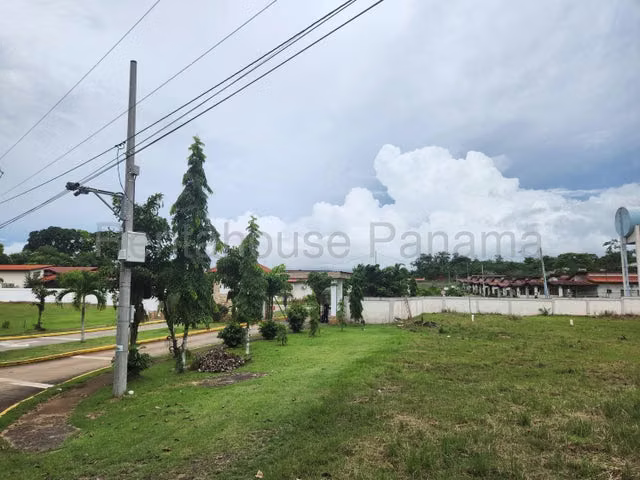Venta de terreno comercial Nvo Chorrillo, Panamá Oeste