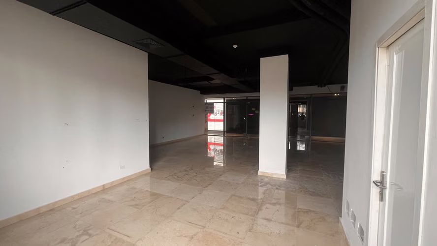 LOCALES COMERCIALES EN ALQUILER | PLAZA ROYAL BLUE - Imagen 15