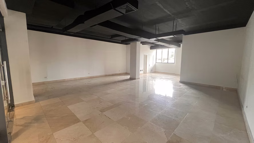 COMMERCIAL SPACES FOR RENT | PLAZA ROYAL BLUE