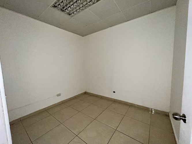 LOCALES COMERCIALES EN ALQUILER | PLAZA MILANO - Imagen 11