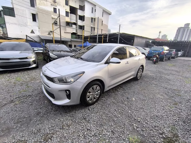 KIA RIO AÑO 2019 AUTOMATICOS - Imagen 2