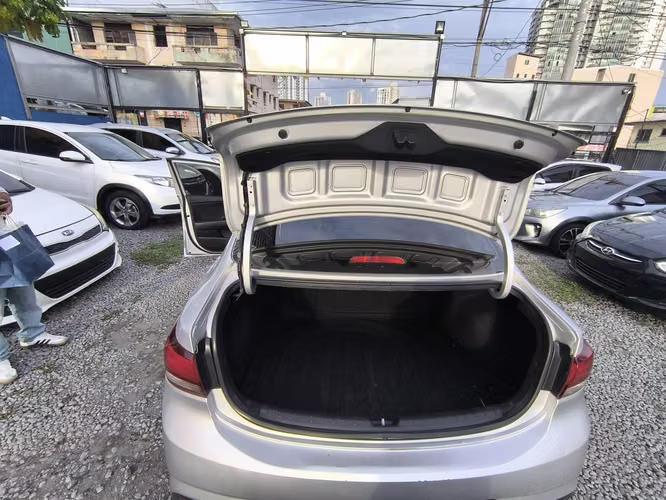 KIA RIO AÑO 2019 AUTOMATICOS - Imagen 11