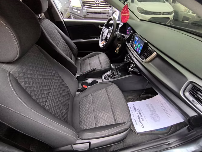 KIA RIO AÑO 2018 AUTOMATICO EXCELENTE 