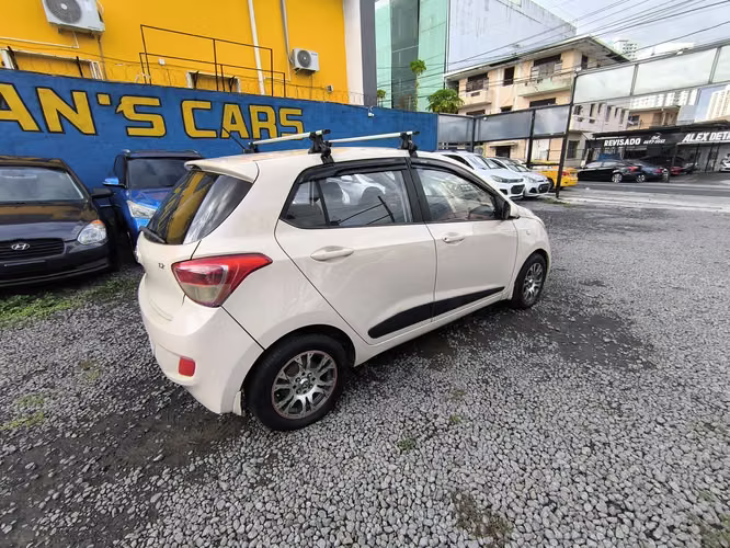 HYUNDAI GRAND I10 AÑO 2015 MANUAL - Imagen 2
