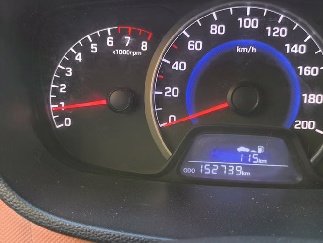 HYUNDAI GRAND I10 AÑO 2015 MANUAL - Imagen 9