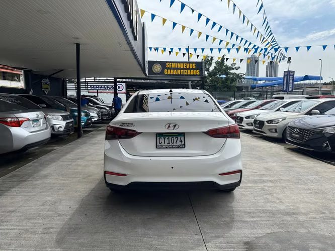 Hyundai Accent 2019 - Imagen 5