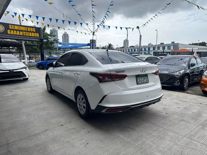 Hyundai Accent 2024 - Imagen 6