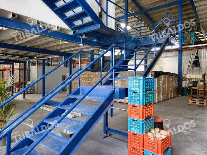 Venta de Bodega en Las Cumbres