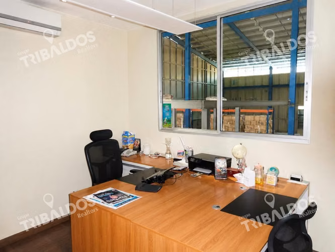 Venta de Bodega en Las Cumbres