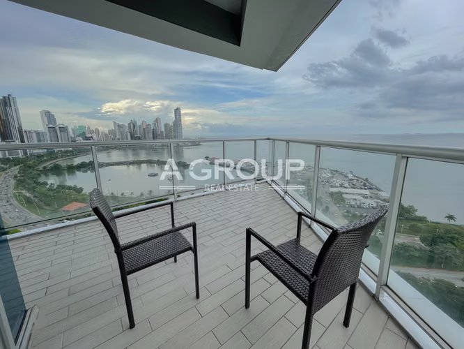 Yacht Club - Avenida Balboa - Se Vende Lujoso Apartamento - Imagen 3