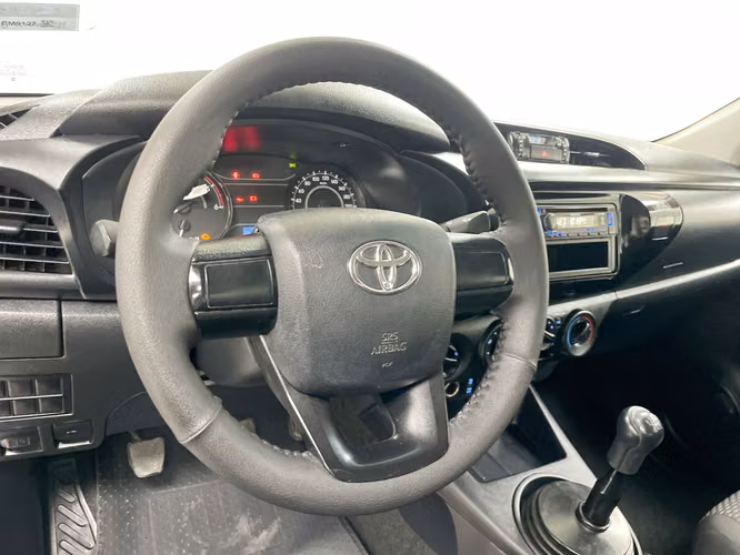 TOYOTA HILUX - 2024 - PPHX - Automarket - Imagen 6
