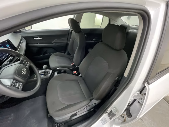 HYUNDAI ACCENT - 2026 - ACAXX - Automarket - Imagen 5