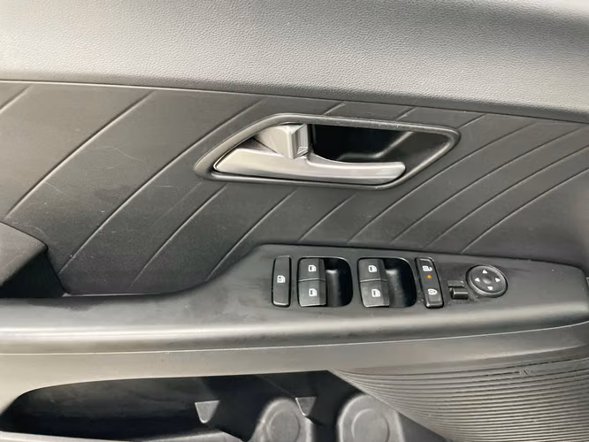 HYUNDAI ACCENT - 2026 - ACAXX - Automarket - Imagen 4