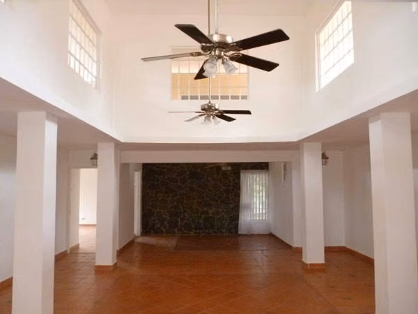 VEENTA CASA TERRENO NUEVA GORGONA