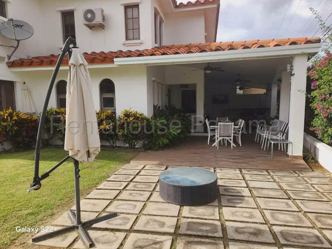 Venta de casa Avenida vista mar San Carlos #25-5947 - Imagen 3