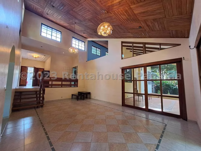 VENTA ESPECTACULAR CASA EN LAS CUMBRES | NATURALEZA, TRANQUILIDAD Y AMPLIOS ESPACIOS #25-5655 - Imagen 2