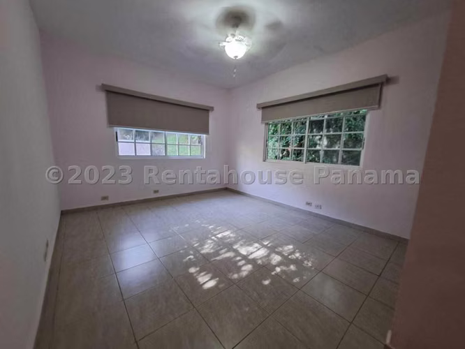 VENTA ESPECTACULAR CASA EN LAS CUMBRES | NATURALEZA, TRANQUILIDAD Y AMPLIOS ESPACIOS #25-5655 - Imagen 7