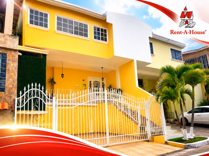 CASA EN VENTA EN ALTOS DE PANAMÁ | MODERNA, REMODELADA Y EN ZONA RESIDENCIAL #25-5615