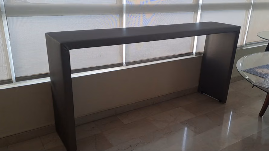Mesa alta y Exihibidor - Imagen 2