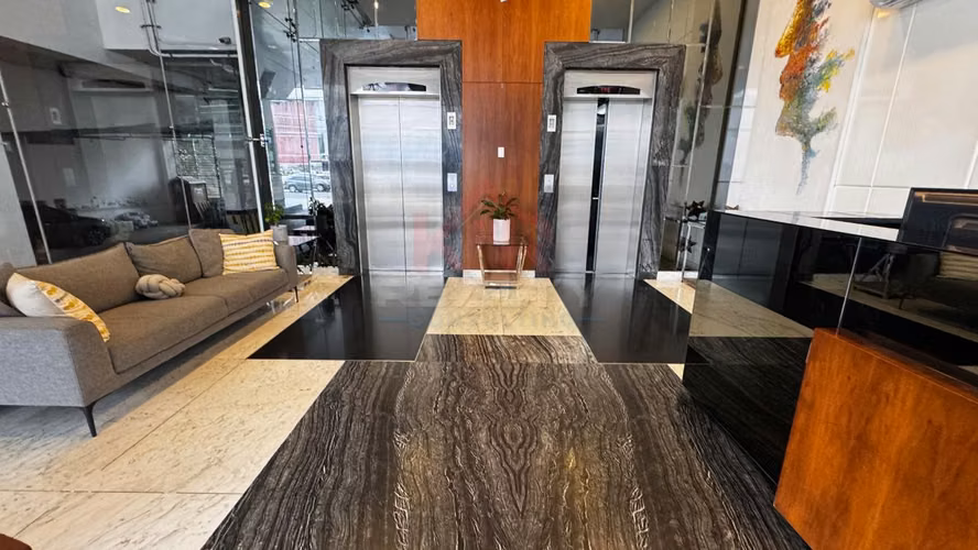 APARTAMENTO EN VENTA  PH METROPOLITAN PARK VÍA ESPAÑA - Imagen 2